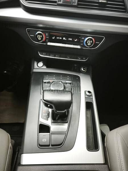 Audi Q5 Quattro/Aut/V.Ser