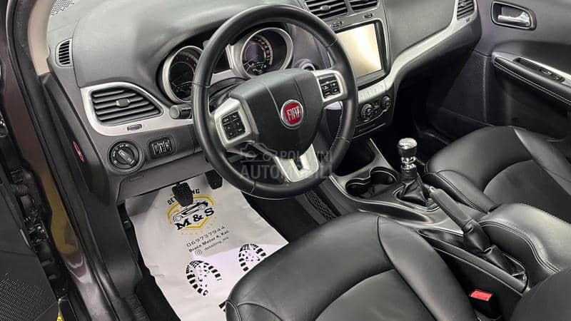 Fiat Freemont F.U.L.L  PERLA