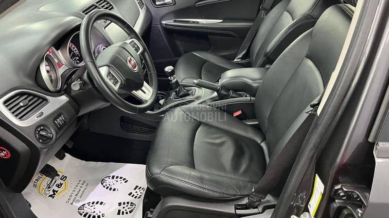 Fiat Freemont F.U.L.L  PERLA