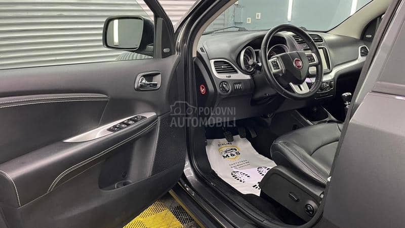 Fiat Freemont F.U.L.L  PERLA