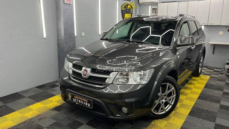 Fiat Freemont F.U.L.L  PERLA