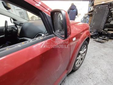 Desni retrovizor crveni za Fiat Freemont