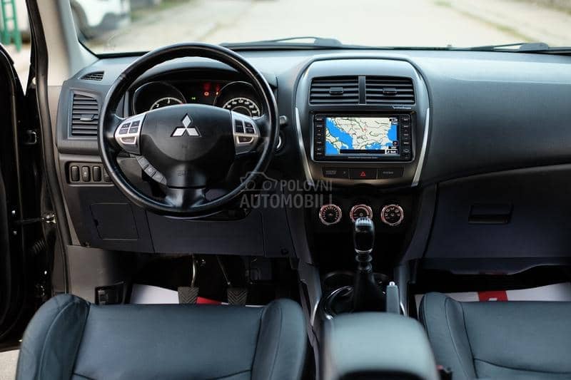 Mitsubishi ASX 1.8DiD 4x4 Ful Pan