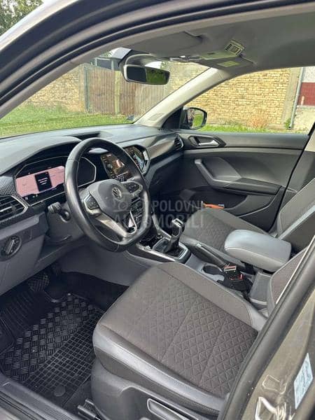 Volkswagen T-Cross VIRTUAL/AMBIENT/NAVY
