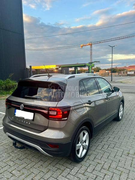 Volkswagen T-Cross VIRTUAL/AMBIENT/NAVY