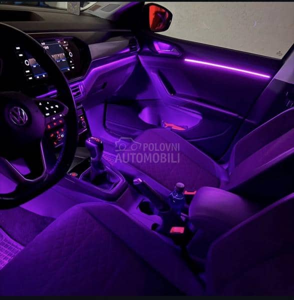 Volkswagen T-Cross VIRTUAL/AMBIENT/NAVY