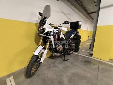 Honda crf 1000 DCT africa twin