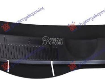 MASKA ISPOD PREDNJIH... za Volkswagen Touareg od 2010. do 2014. god.