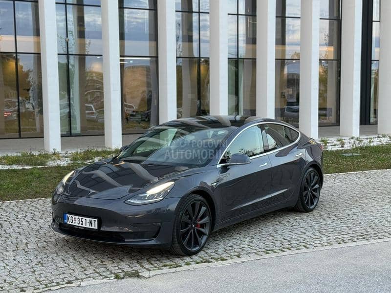 Tesla Model 3 Performance 513
