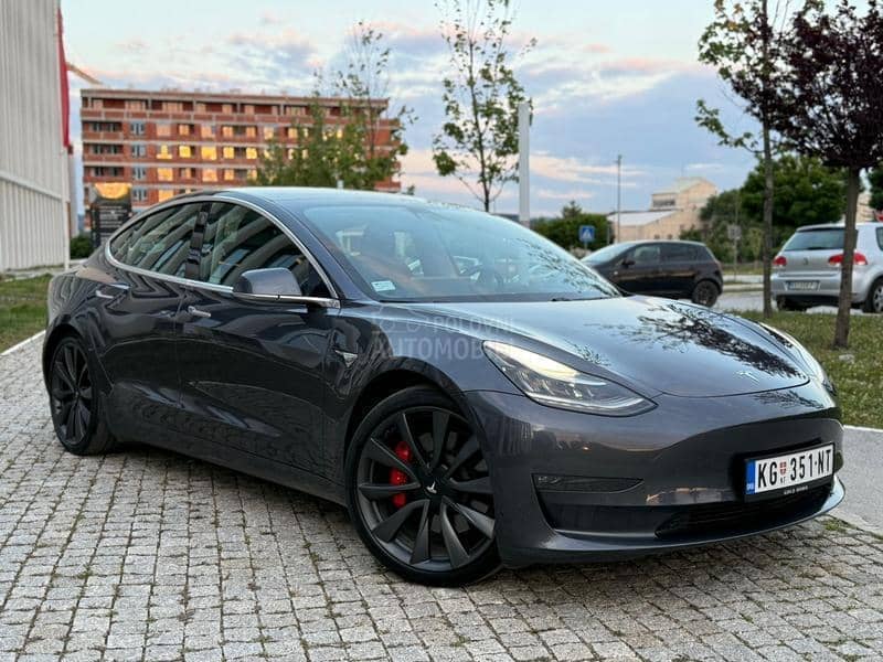 Tesla Model 3 Performance 513