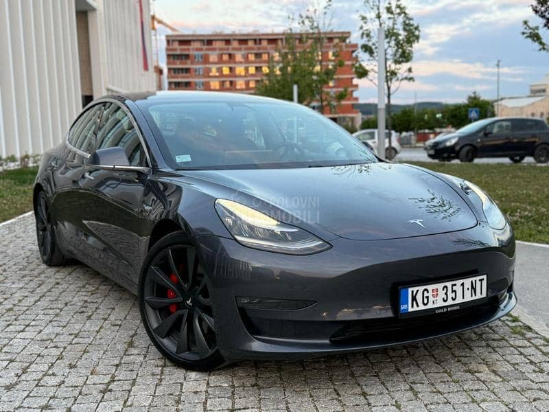 Tesla Model 3 Performance 513