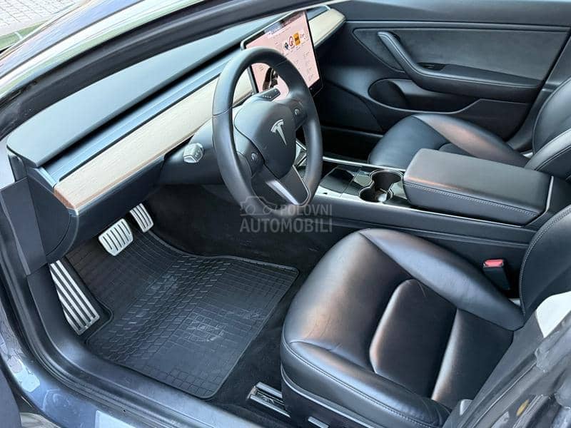 Tesla Model 3 Performance 513