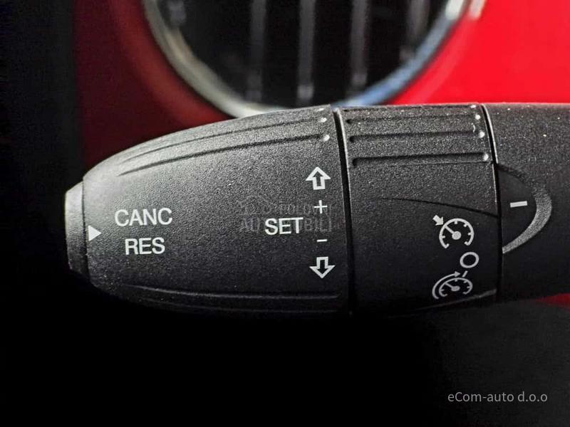 Fiat 500 1.0 Hybrid RED