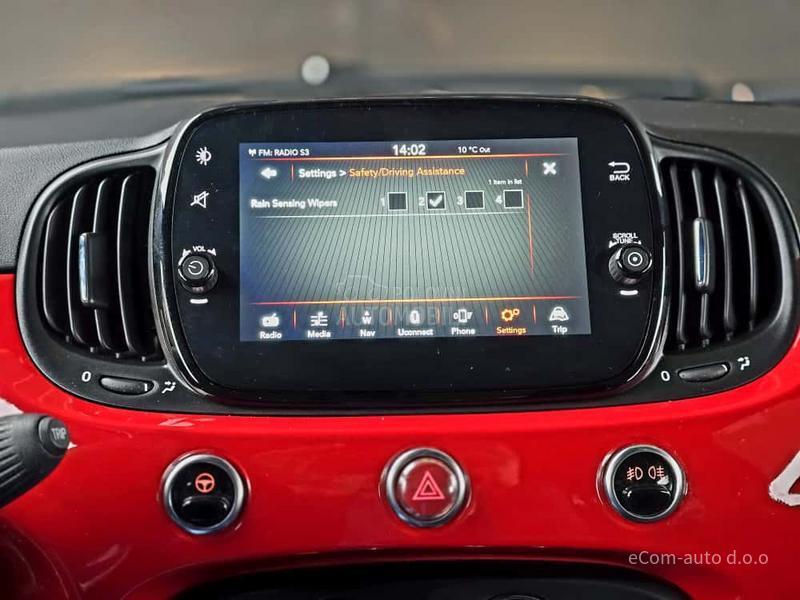 Fiat 500 1.0 Hybrid RED