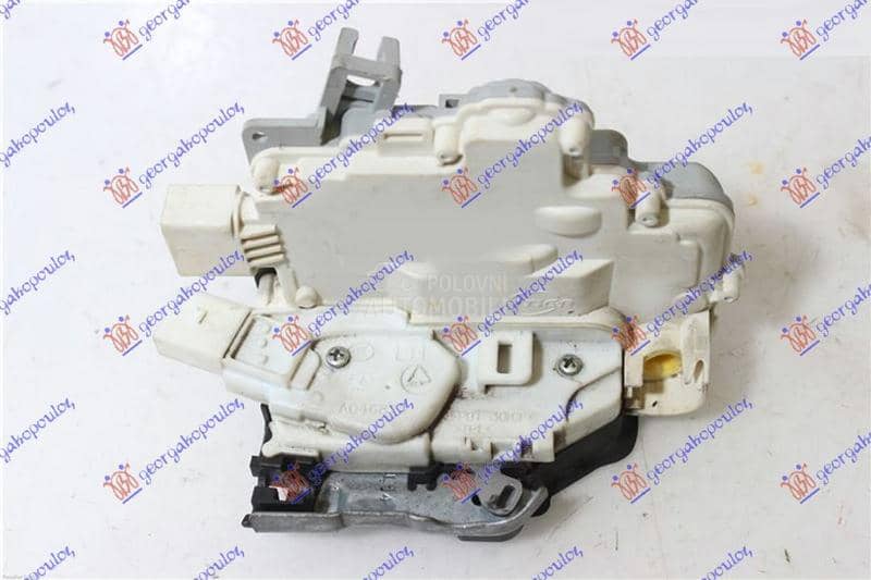 BRAVA PREDNJIH VRATA...