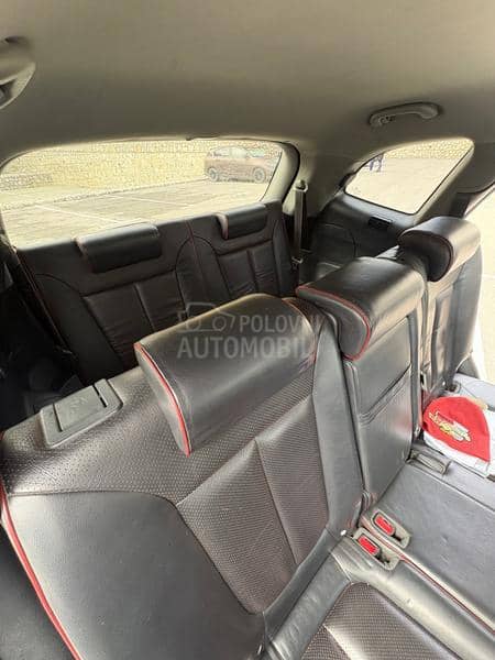 Hyundai Santa Fe 2.2crdi 4WD 7sedista