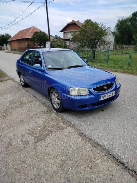Hyundai Accent 
