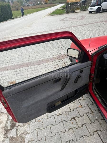 Volkswagen Golf 2 1.6 b pl