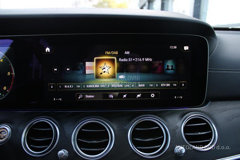 Mercedes Benz E 220 Hybrid 4 MATIC