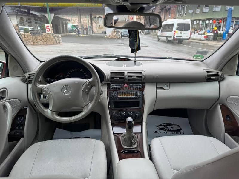 Mercedes Benz C 180 