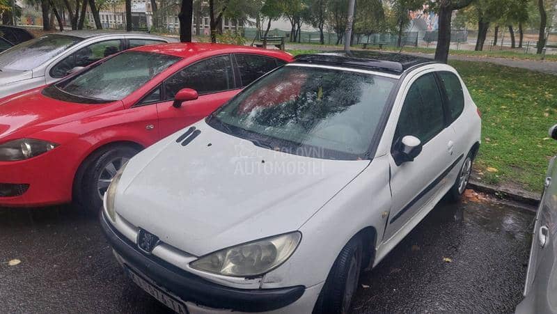 Peugeot 206 