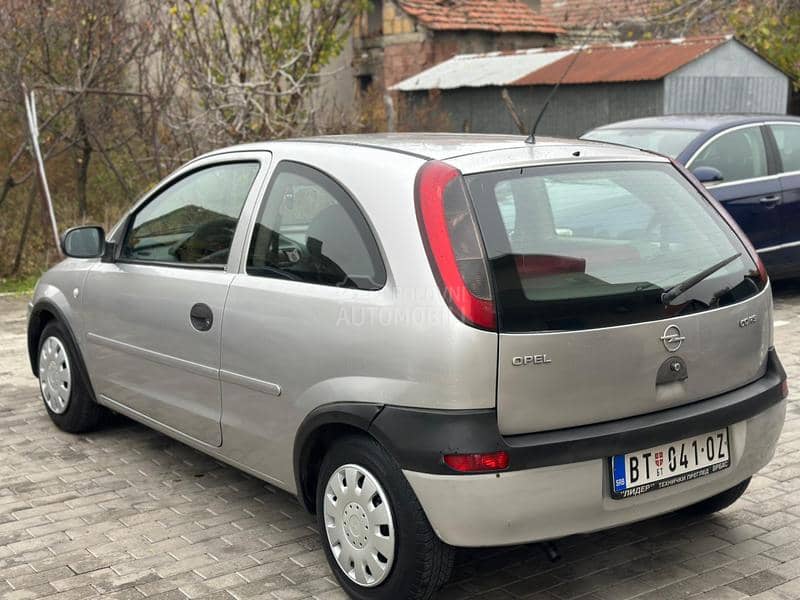 Opel Corsa C 1.0 8v ECO