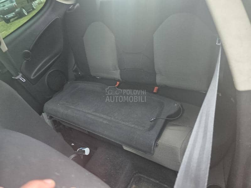 Alfa Romeo MiTo 1.4mpi distinctive