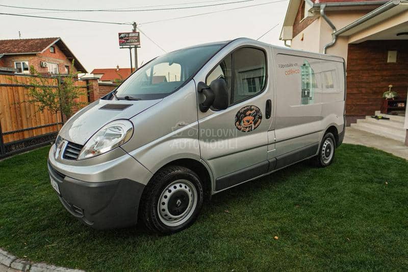 Renault Trafic 