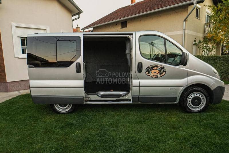 Renault Trafic 