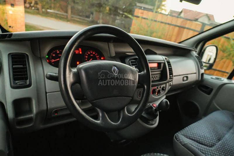 Renault Trafic 