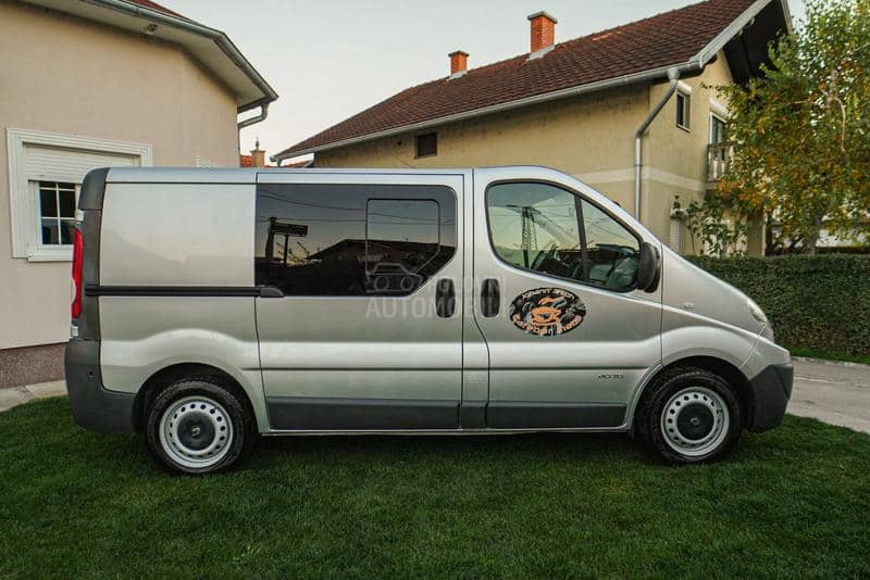 Renault Trafic 