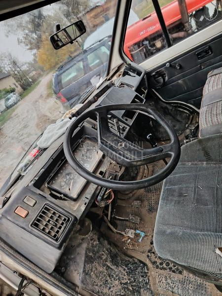 Renault Trafic hajnanakwkw