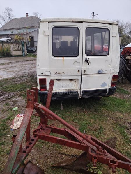 Renault Trafic hajnanakwkw