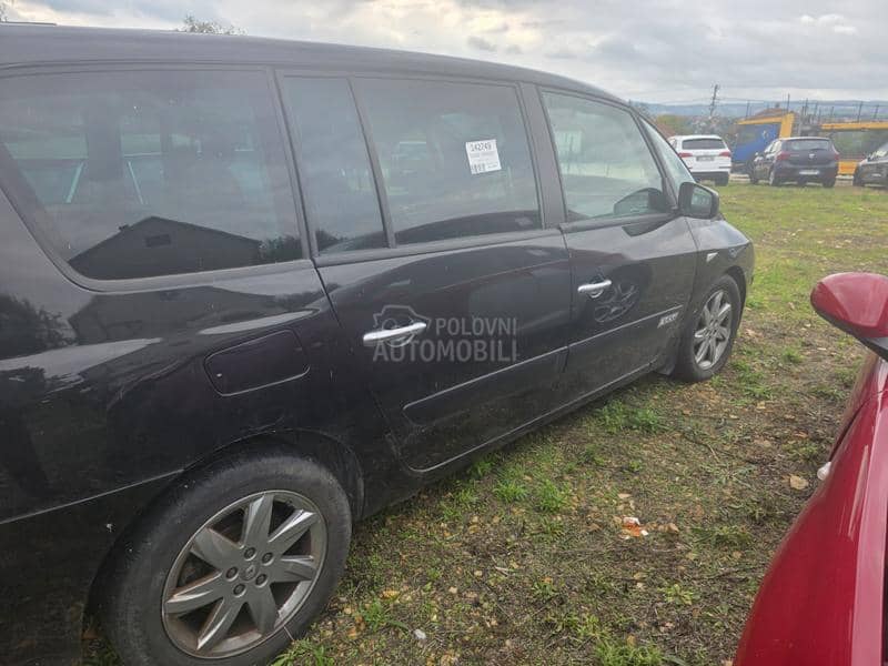 Renault Espace 2.0 dci alyum