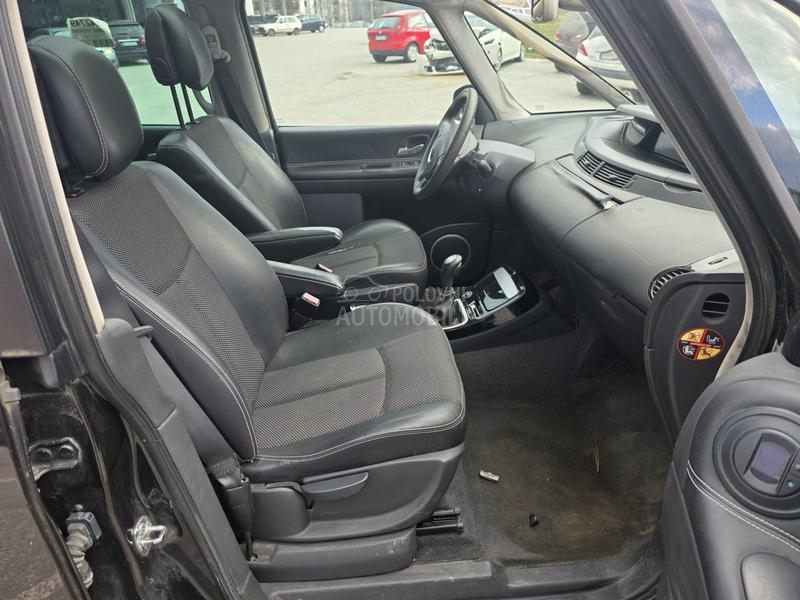 Renault Espace 2.0 dci alyum