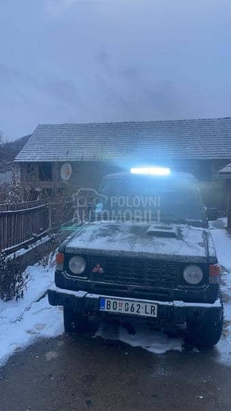 Mitsubishi Pajero 2.5 TD