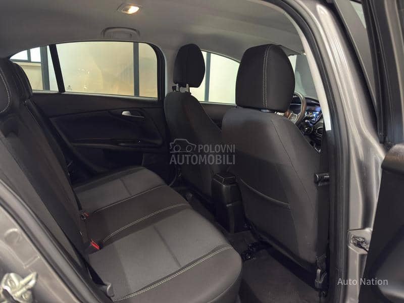Fiat Tipo Street Plus 1.4i