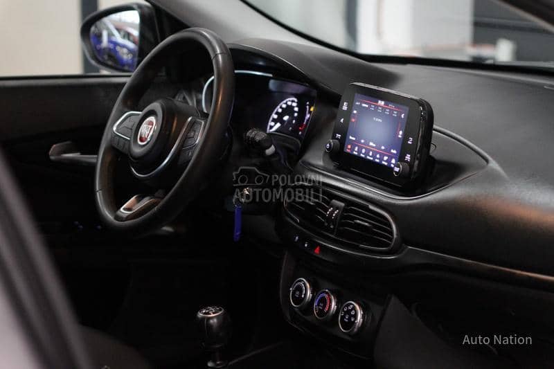 Fiat Tipo Street Plus 1.4i