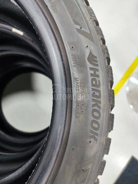 Hankook 225/45 R17 Zimska