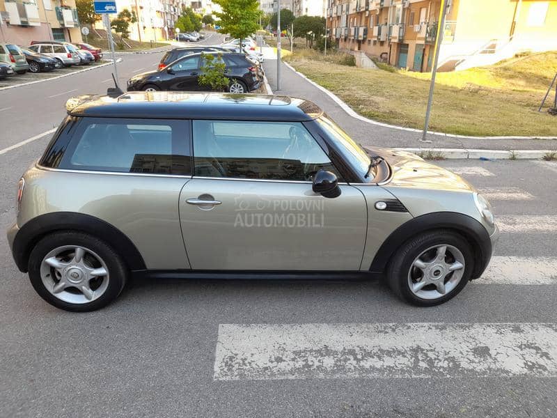 MINI Cooper 1.6 AM