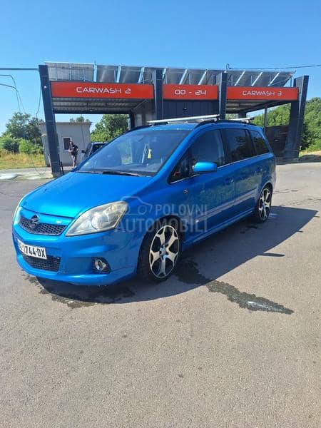 Opel Zafira OPC