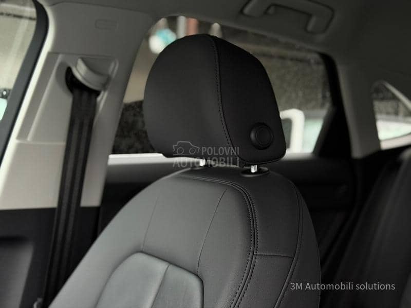 Audi Q3 2.0D/S-LINE/MATRIX