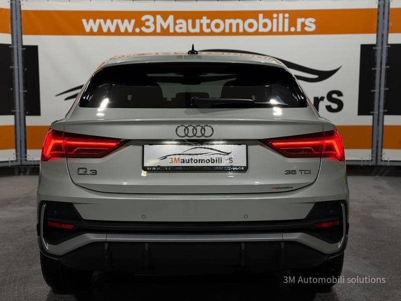 Audi Q3 2.0D/S-LINE/MATRIX