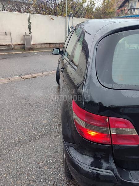 Mercedes Benz B 180 2.0 CDI