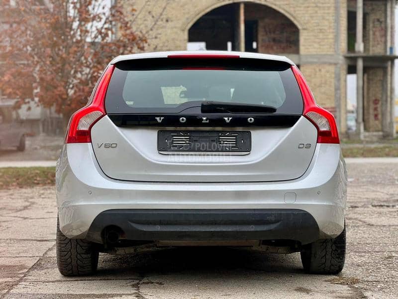 Volvo V60 2.0d D3