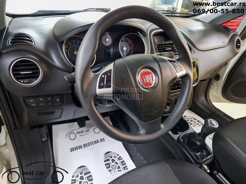 Fiat Grande Punto 4 Sedista N1