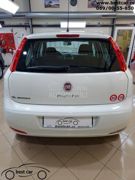 Fiat Grande Punto 4 Sedista N1