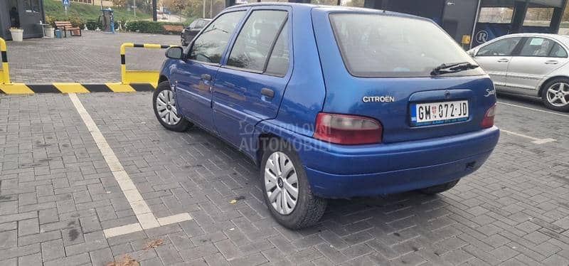 Citroen Saxo 