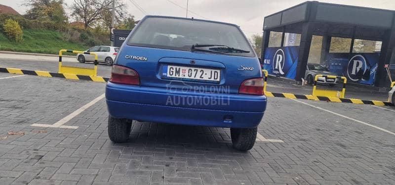 Citroen Saxo 