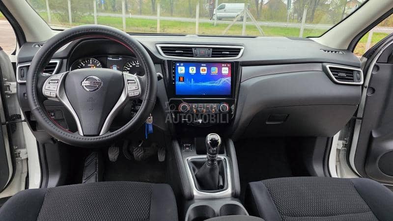 Nissan Qashqai 1,5Dci LED/NAV/PERLA